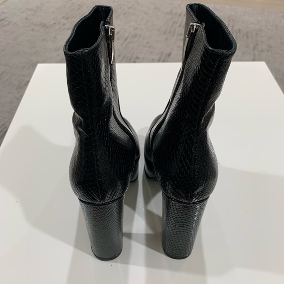 * Elysewalker Los Angeles Snakeskin Booties 0869 - Picture 7 of 10